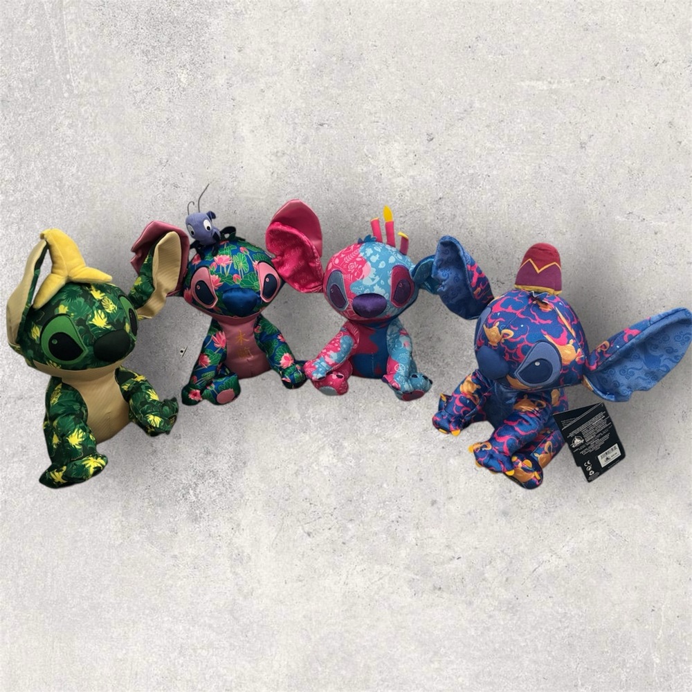 Stitch Crashes Disney set of 4 plushies